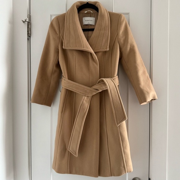 Aritzia Babaton camel tan virgin wool Connor wrap coat - size XS - Picture 11 of 16